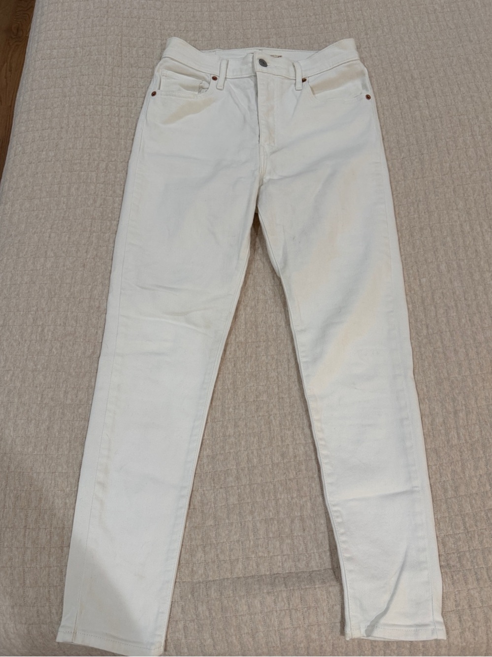 Levi's Women's Skinny Jeans in Off-White